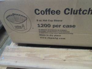 lot 251 image: Case of 1200 - 8 oz  Kraft Paper Co...