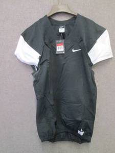 lot 356 image: 6 Nike Black with White Football Un...