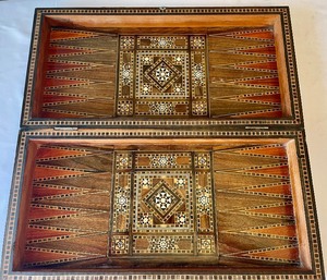lot 15 image: Decorative Inlaid Design Chess Board from Lebanon
