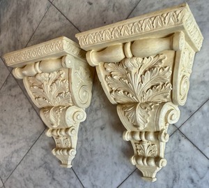lot 50 image: 2 Ornate Resin Decorative Wall Shelves w Ornate Design