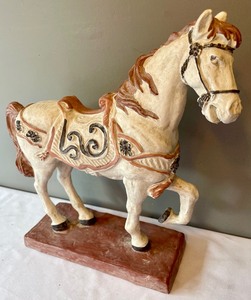 lot 70 image: Austin Products Horse Sculpture