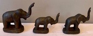 lot 258 image: 3 Small Cast Iron Elephants