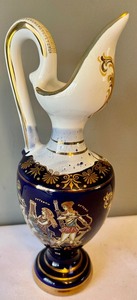 lot 261 image: Petite Pitcher from Greece