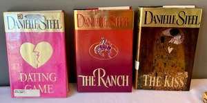 lot 200 image: Danielle Steel Hardcover Books