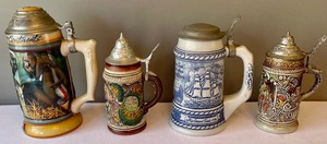 lot 215 image: 4 Fine Steins