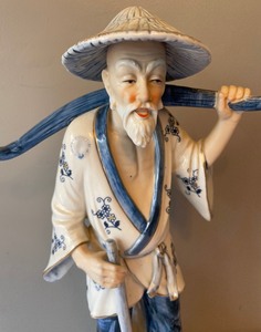 lot 306 image: Charming Chinese Sculpture