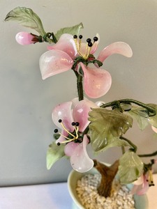 lot 335 image: Carved Stone Floral Art
