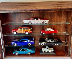 lot 114A image: Delightful Display Case with Model Cars