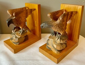 lot 135 image: 2 Sets of Carved Wood Bookends
