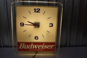 Budweiser Lighted Clock