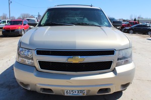 2011 CHEVROLET SUBURBAN 1500 4WD FFV 4D SUV 5.3L LS