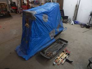 lot 29 image: Light Weight Single Man Ice House, Jig Sticks, Ice Fishing Rods & More