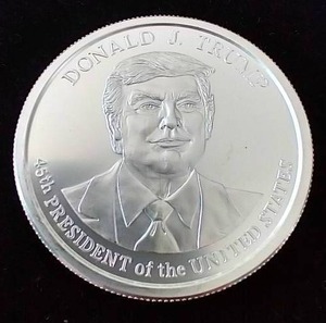 Donald Trump 2 Oz Silver Round