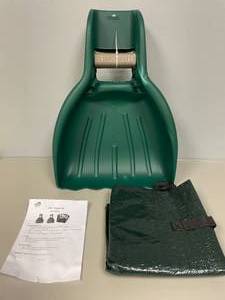 Fall Cleanup Kit with 2 Leaf Scoops and Bag