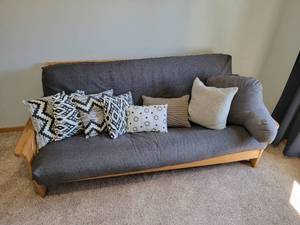 lot 72 image: Oak Frame Futon