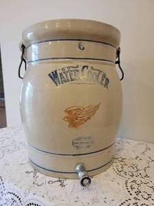 lot 76 image: Redwing Earthenware Water Cooler Number 6