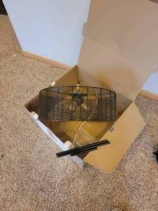 lot 139 image: Modern Contemporary Ceiling Fixture Bundle