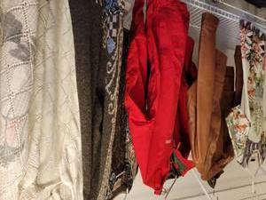 lot 226 image: Ladies Clothing Closet Collection  Size XL