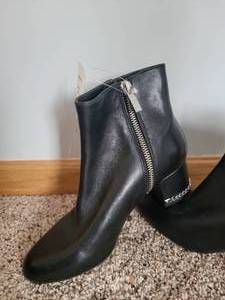 lot 244 image: Designer Ladies Size 5.5 Shoes Michael Kors, Sam Edelman
