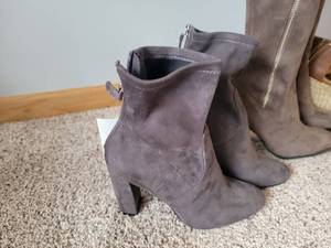 lot 245 image: Designer Ladies Size 7 Shoes Steve Madden