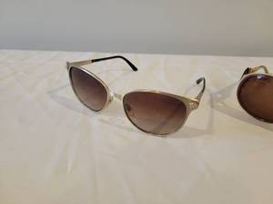 lot 253 image: Designer Womens Sunglasses Collection