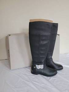 lot 212A image: Kenneth Cole Leather Riding Boats (size 5 Med)