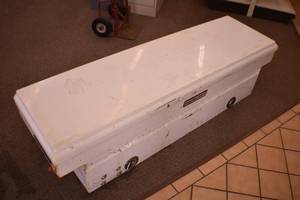 Full  Size Truck Tool Box