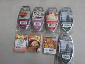 8 Wax Melts...