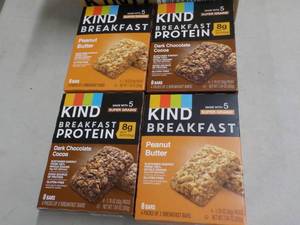 Case of 32 KIND Breakfast Protein B...