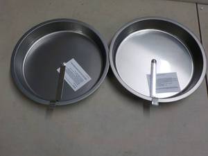 Quick Release set of 2 Round Pans...