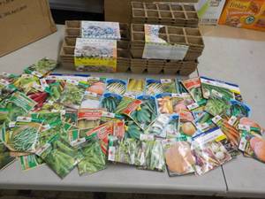 28 x 8 Jiffy Pots and 75 Garden See...
