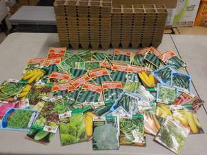 28 x 8 Jiffy Pots and 75 Garden See...