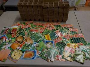 26 x 8 Jiffy Pots and 75 Garden See...