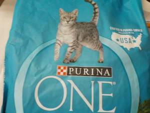 7 lb. Bag Purina One Cat Food...