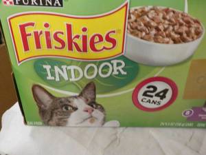 Case of Purina Friskies 24 Cans Cat...