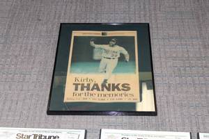 Minnesota Twins Framed Newspaper & Wall Hanging Lot  5 Items