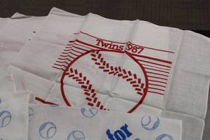 Homer Hanky & Other Hankies Lot  8 Hankies