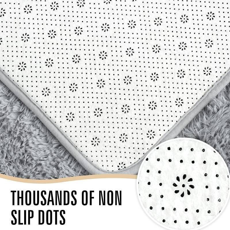 lot 24 image: LOCHAS Ultra Soft Indoor Modern Area Rug, 6 x 9, Grey