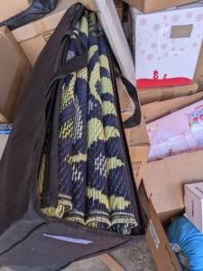 lot 85 image: SMART DESIGN MAT SMM011 Reversible IndoorOutdoor Rug, 8 x10, BlueYellow