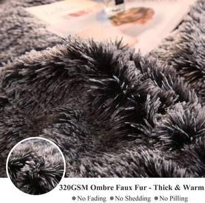 lot 92 image: XeGe Luxury Plush Shaggy Duvet Cover, Queen, Black Ombre
