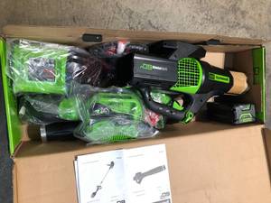 lot 5 image: Greenworks PRO 60V Cordless Brushless Cordless 13 in. String Trimmer540 CFM Leaf Blower Combo Kit (2-Tool) (237) - good condition - review all pictures