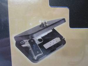 lot 27 image: (F-0) Full Size Secure-It Handgun L...