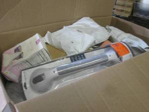 lot 40 image: (RMT) Large Box Full of Assorted Mi...