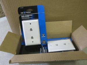 lot 83 image: (RMT) Huge Box Full of Duel Telepho...