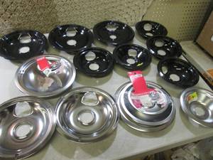 lot 109 image: (CSB) Assorted Stovetop Drip Pans...