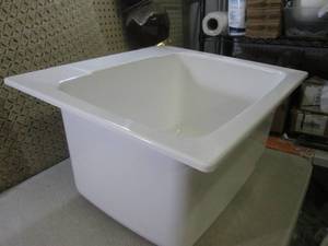 lot 146 image: (RMDR) Mustee Self Rimming Laundry ...