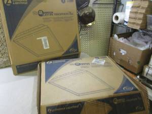 lot 176 image: (RMT) 2 - 2 ft x 2 ft Lay-In Troffe...