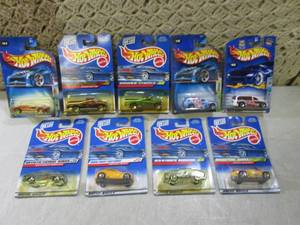 lot 215 image: (C-4) Assorted Hot Wheels in Packag...