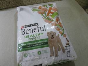 lot 223 image: (C-2) 14 Pound Bag Purina Beneful H...