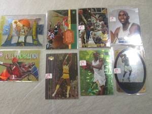 lot 272 image: (BSB) 8 Basketball Sports Cards...